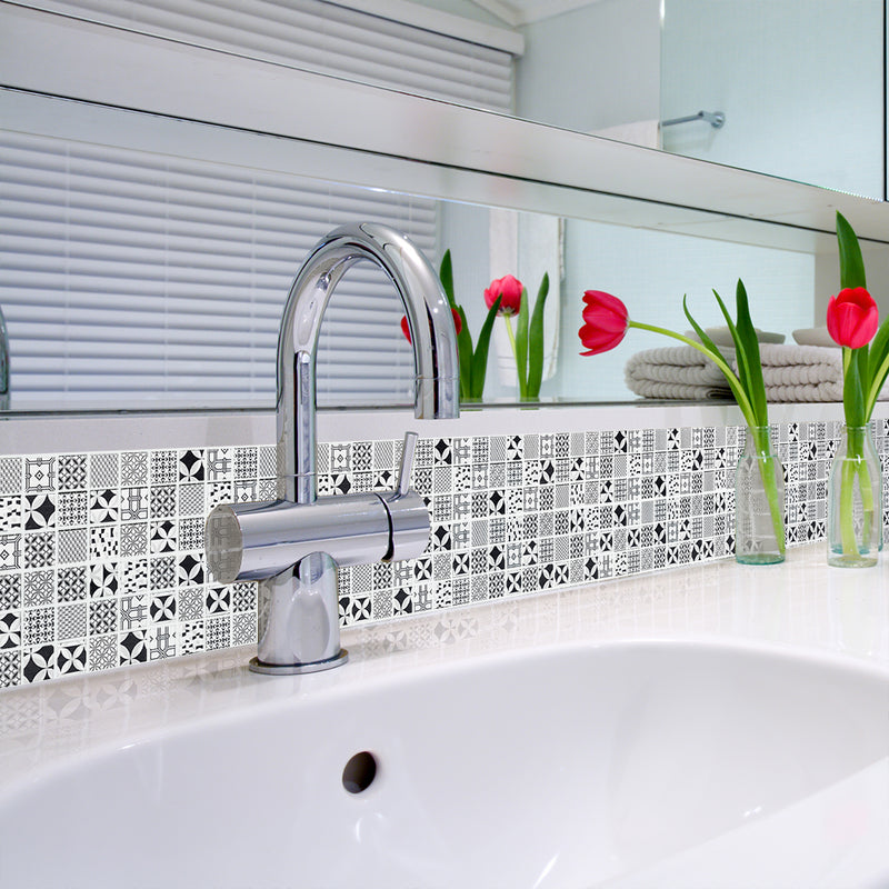 Casablanca Mono mosaic being used as a splashback in a bathroom